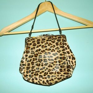 Vintage 50s faux leopard clutch ‼️MAKE ME AN OFFER